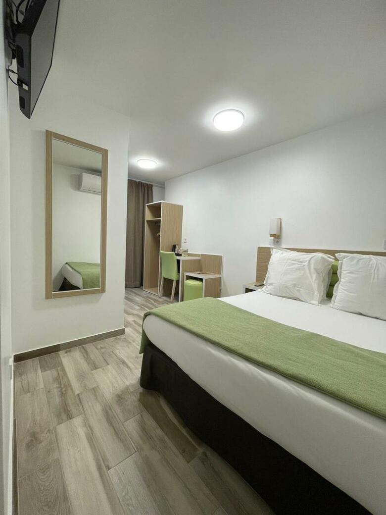H�tel De La Herse D'or Hotel