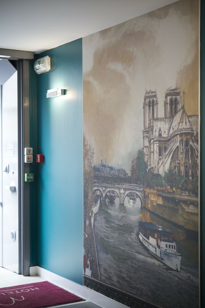 De Reims Hotel