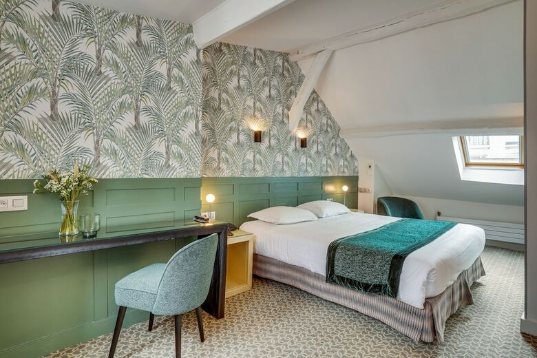 Passy Eiffel Hotel