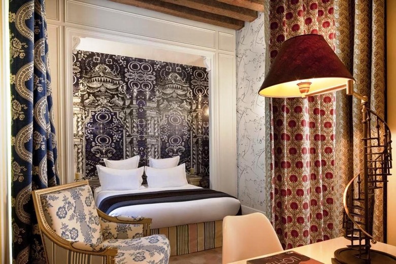 Du Petit Moulin Hotel