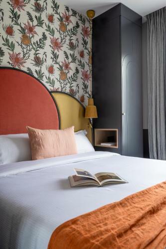 De La Paix Montparnasse Hotel