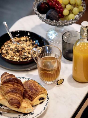 De La Paix Montparnasse Hotel