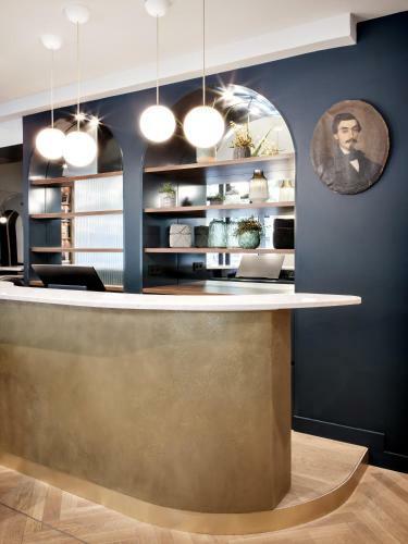 De La Paix Montparnasse Hotel