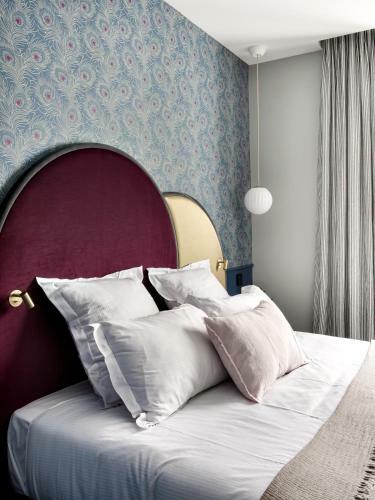 De La Paix Montparnasse Hotel