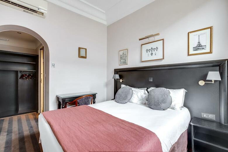H�tel Op�ra Maintenon Hotel
