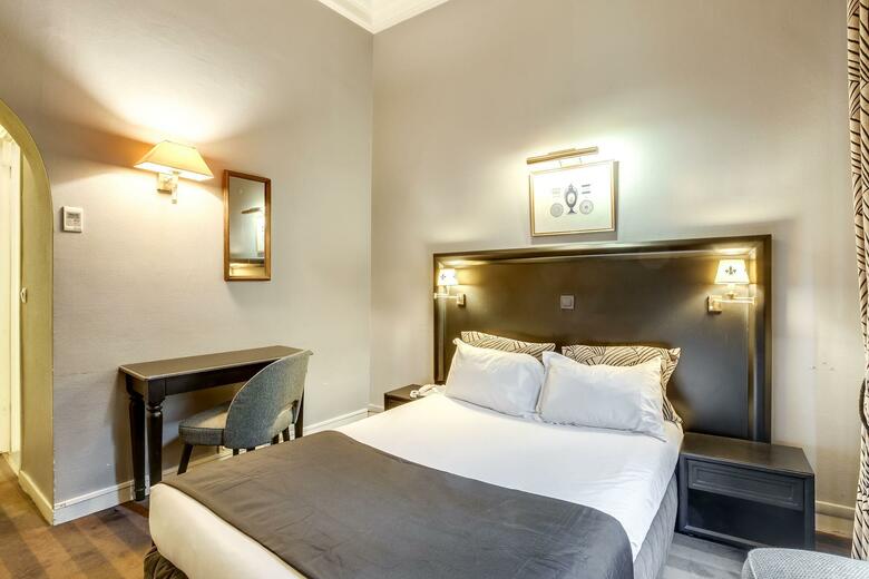 H�tel Op�ra Maintenon Hotel