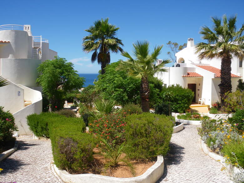 Monte Dourado Aparthotel