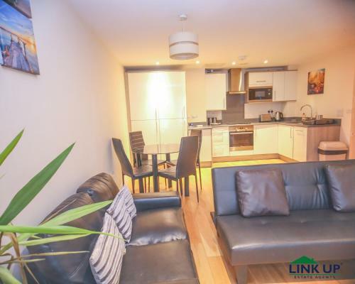 Garden Court Apartment