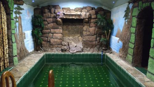 Syndicate, ??????????? ???????? Hotel