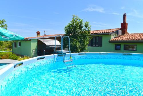 House Rudi 1504
