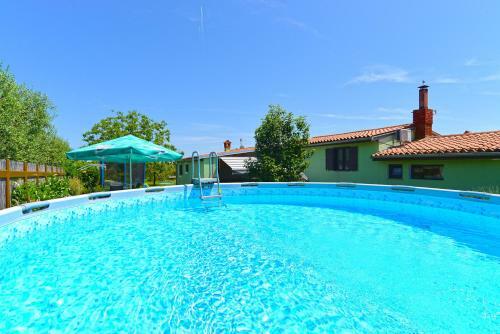 House Rudi 1504