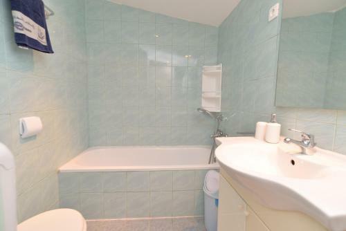 House Rudi 1504