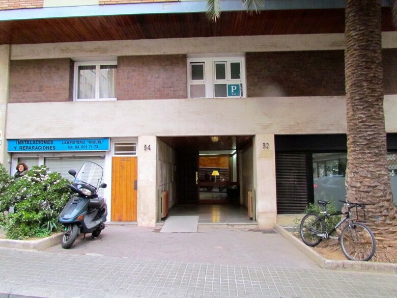 Barcelona City Street Hostel