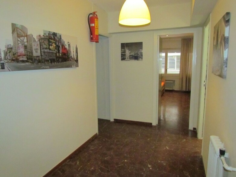 Barcelona City Street Hostel