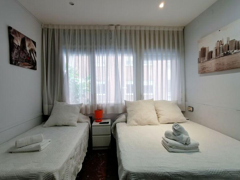 Barcelona City Street Hostel