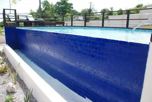 Luxury 2br Home Facing Beach W/pool Montego Bay #3