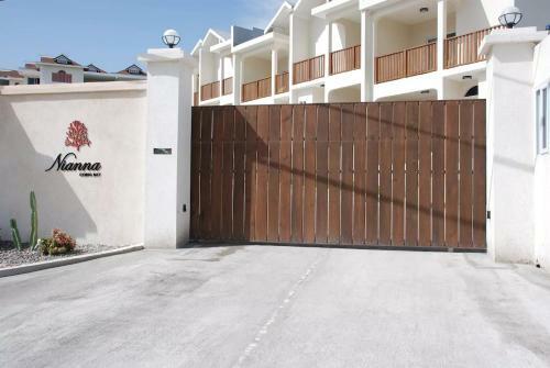 Luxury 2br Home Facing Beach W/pool Montego Bay #3