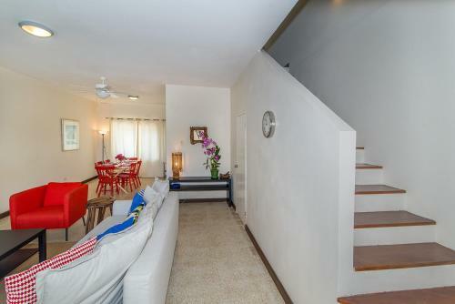 Luxury 2br Home Facing Beach W/pool Montego Bay #3