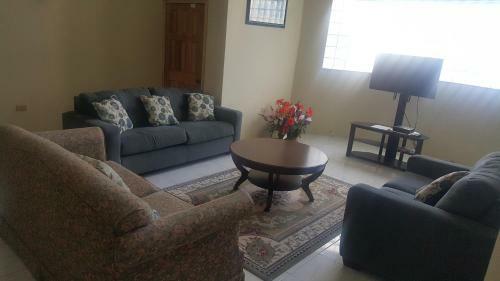 The Royal Kensington Villa