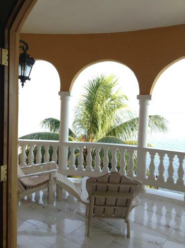 Waters Edge Villa