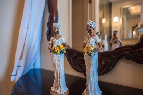 Palmyra Luxury Beach Condos Apartments