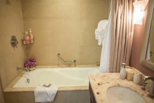 Palmyra Luxury Beach Condos Apartments