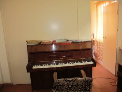 Lyova & Sons B&B