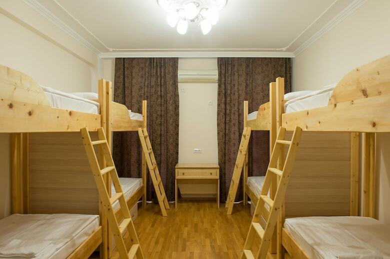 Hotel Teplo Hostel