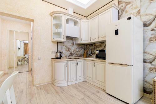 Versailles Black Sea Apartment