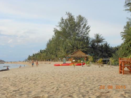 Mae Haad Beach View Resort Hotel