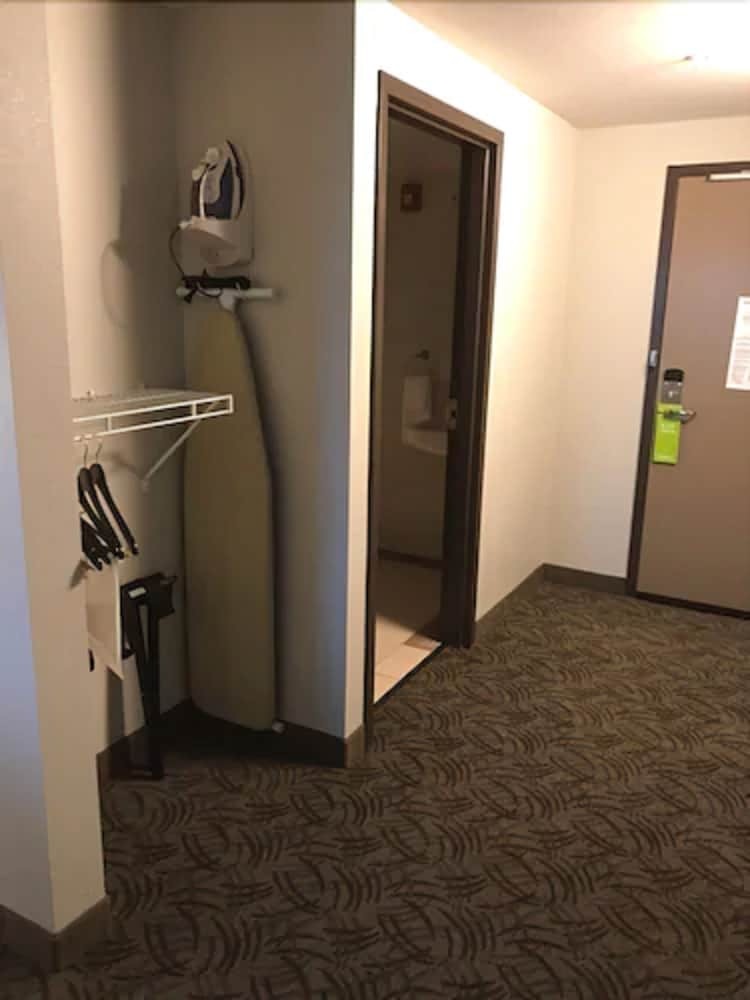 Holiday Inn Bloomington - Normal Hotel