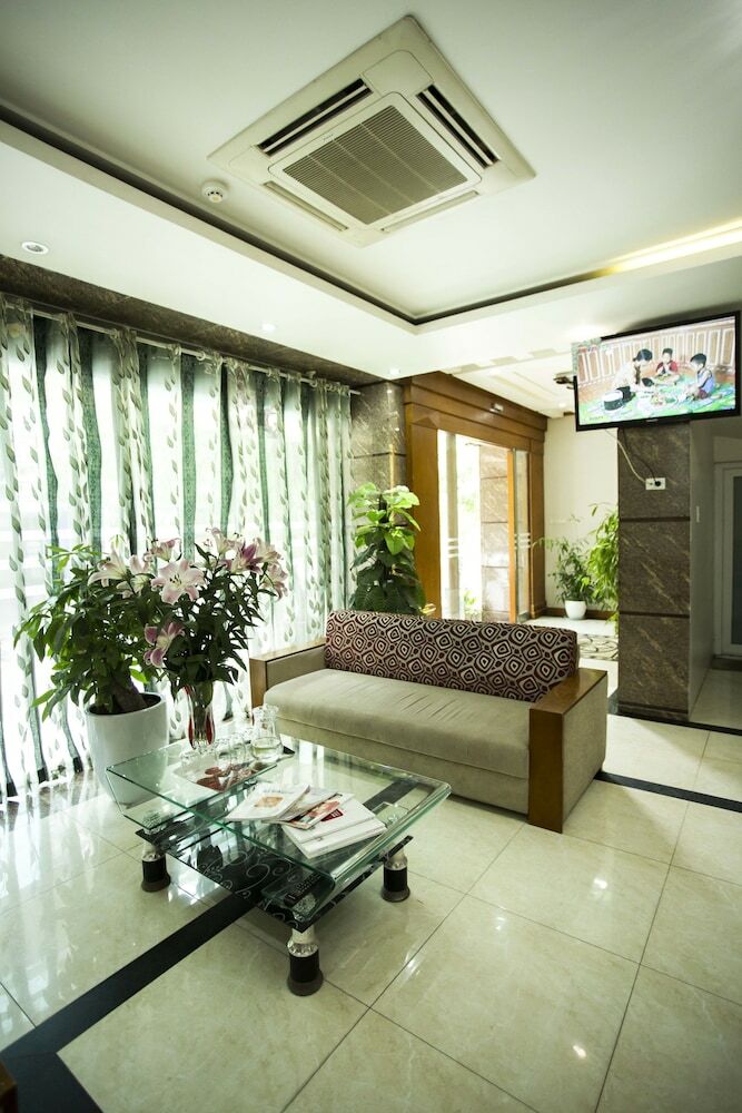 New Lotus Hotel