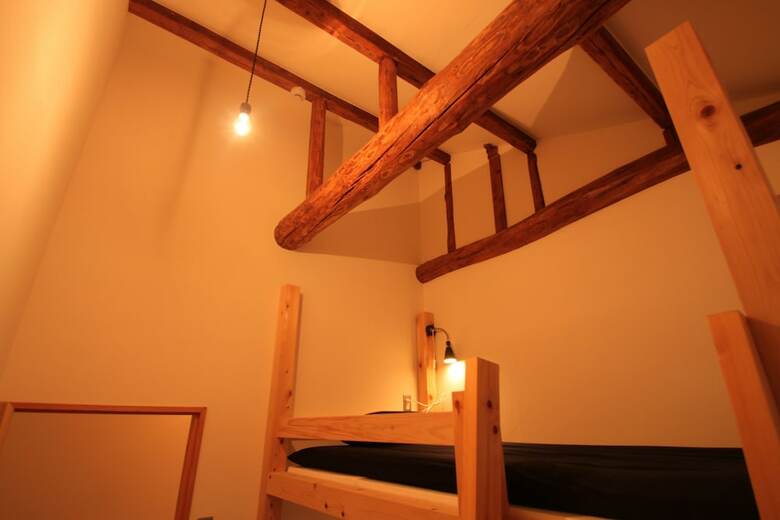 Hostel Lnk (Lodging & Kin) - Hostel