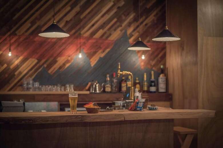 Hostel Lnk (Lodging & Kin) - Hostel