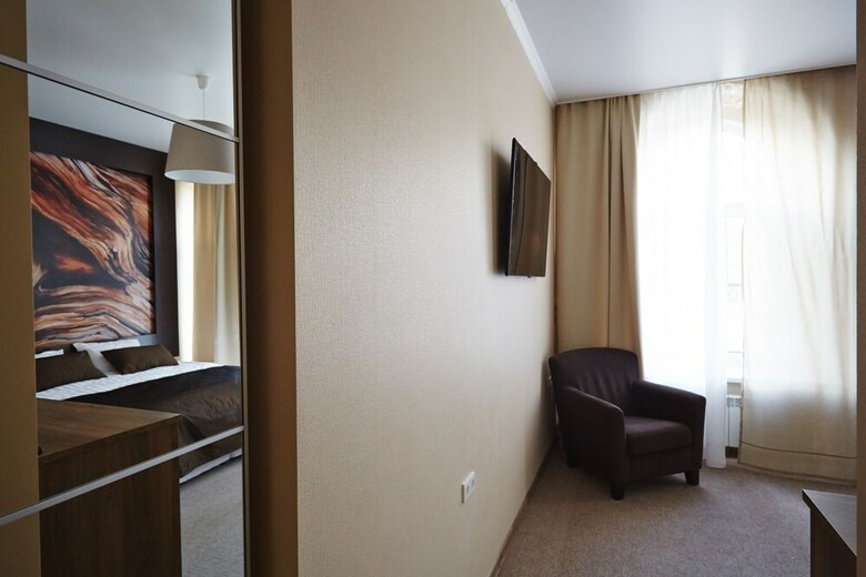 Geleon Hotel