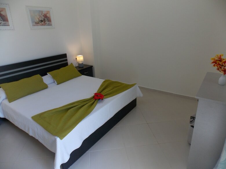Relax Apts Saranda Apartments