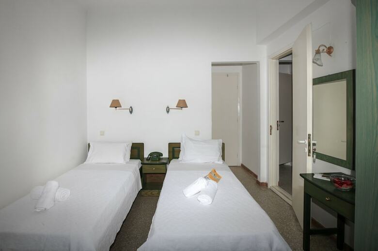 Neorio Bay Hotel