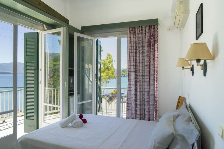 Neorio Bay Hotel