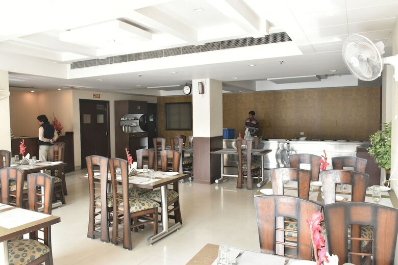 Hotel Impress