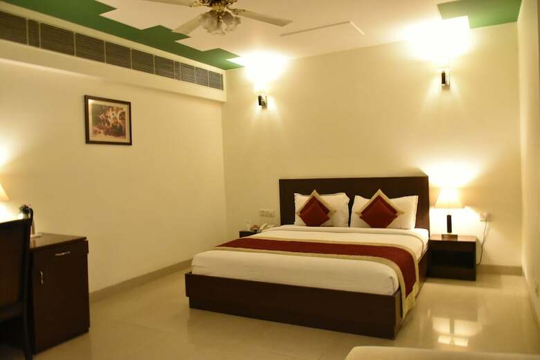 Hotel Impress