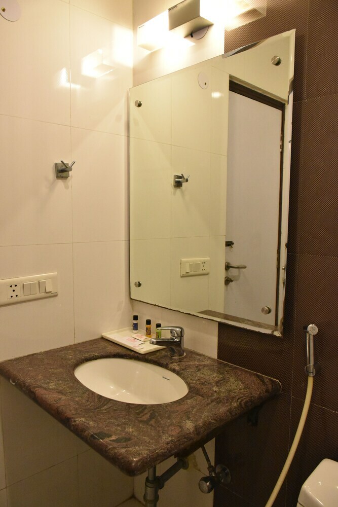 Hotel Impress