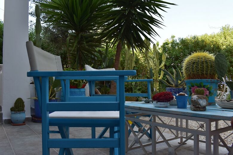 Alisahni Hotel