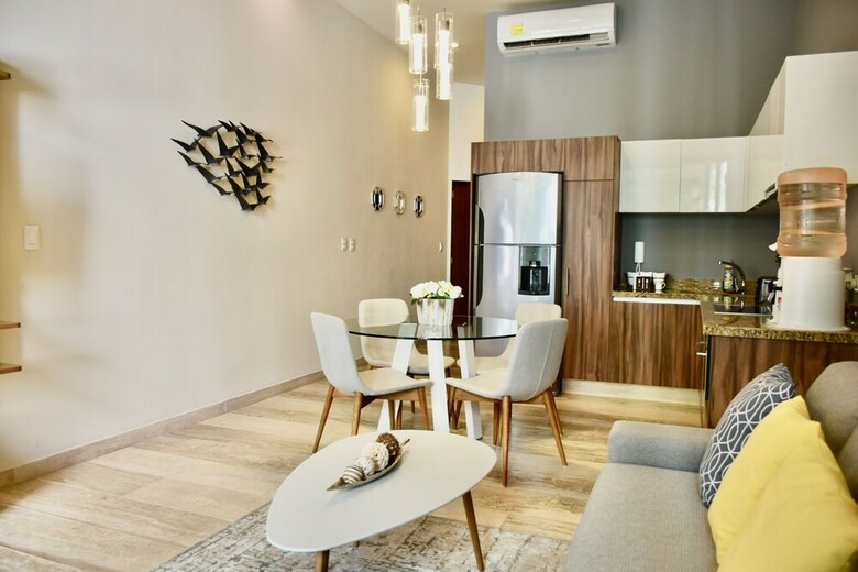 Luxury Condos By Select Apartments