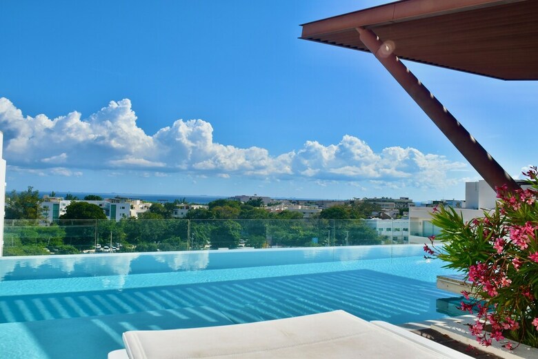 Luxury Condos By Select Apartments