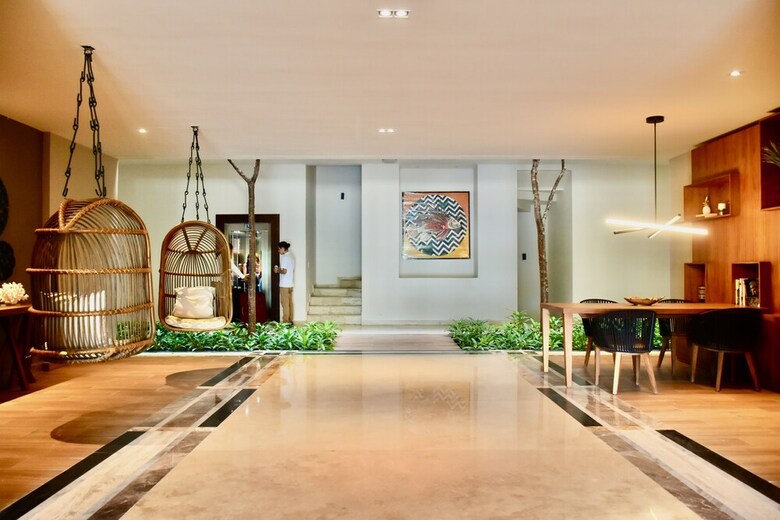 Luxury Condos By Select Apartments