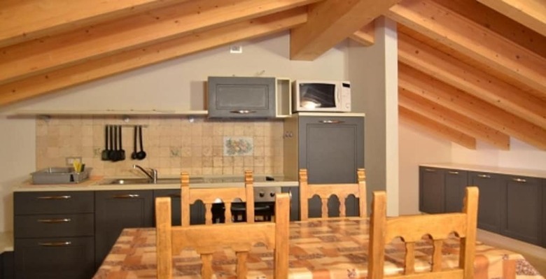 Roulette Apartments