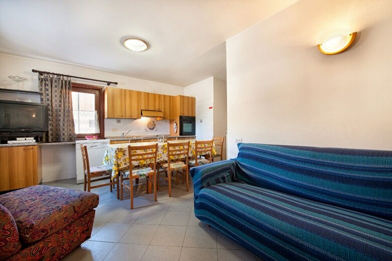 Roulette Apartments