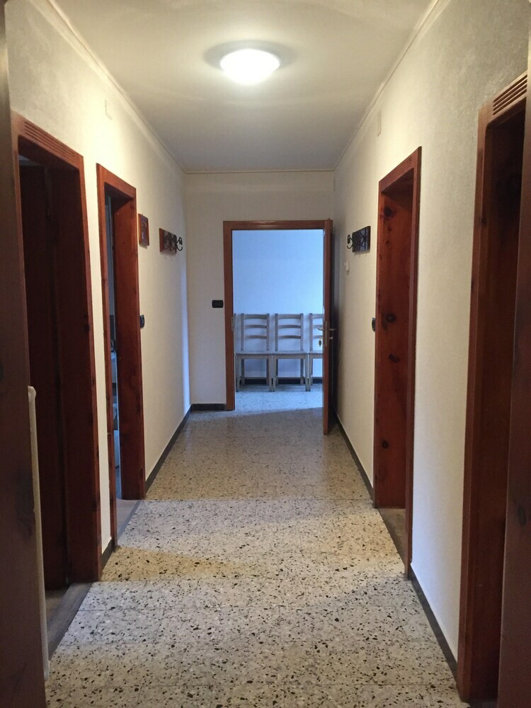Roulette Apartments