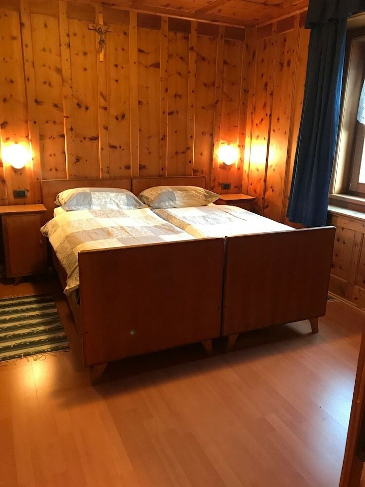Roulette Apartments