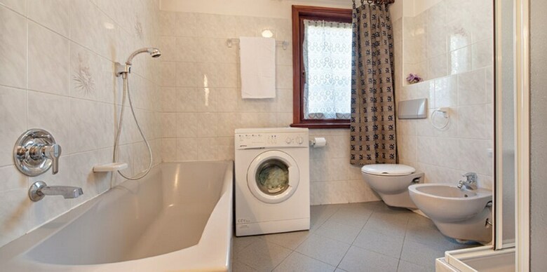 Roulette Apartments